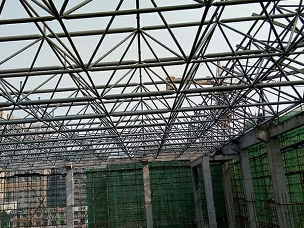 海南螺栓球网架工程报价